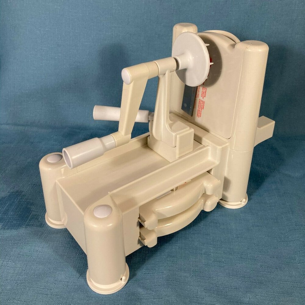 Countertop Spiralizer with 3 blade - brand new